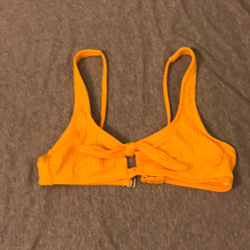 Yellow bikini top, never worn, great condition